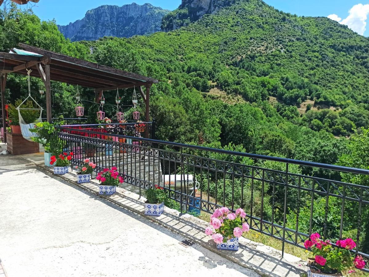 Foris House Hotel Víkos Exterior foto
