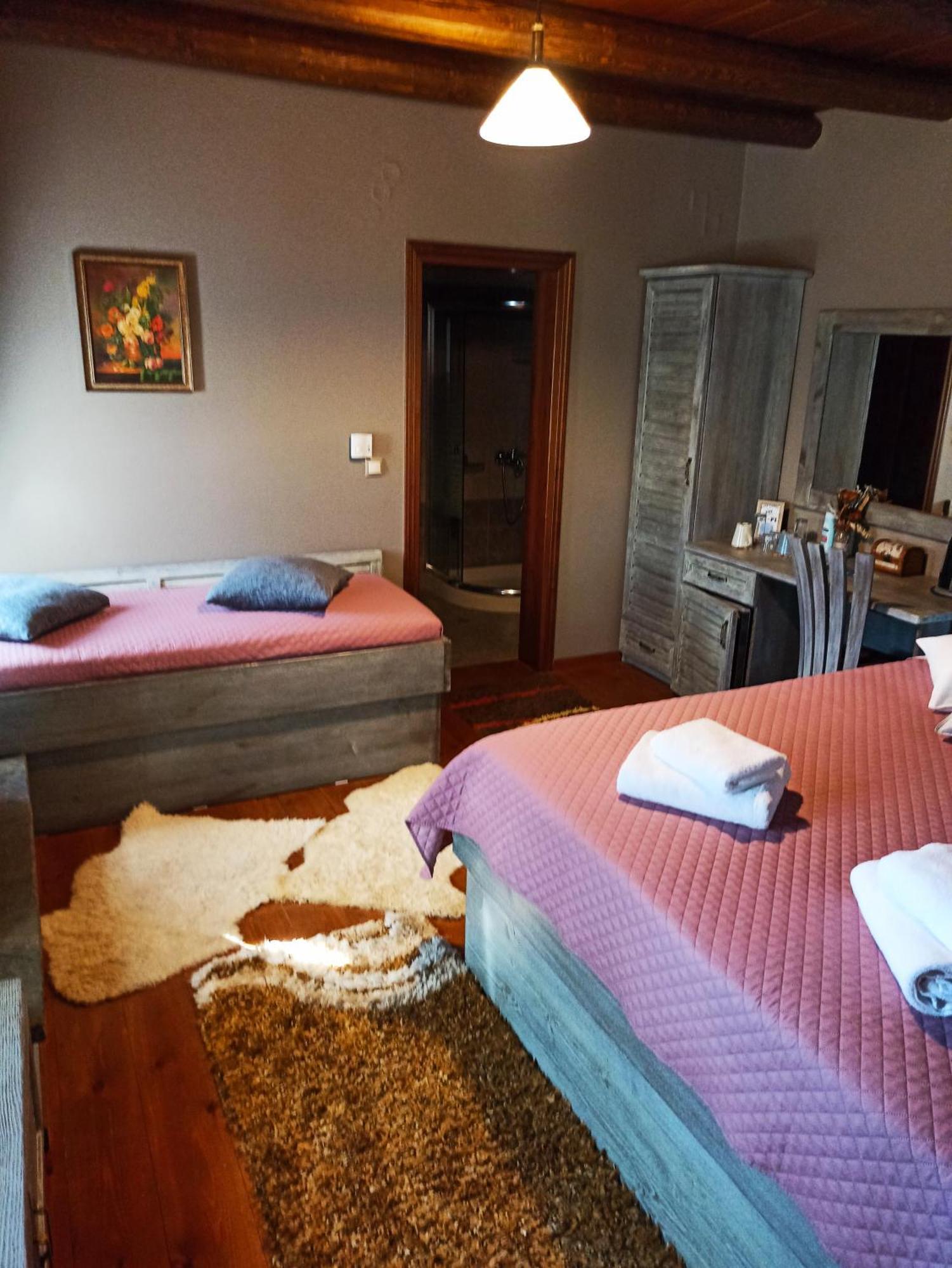 Foris House Hotel Víkos Quarto foto