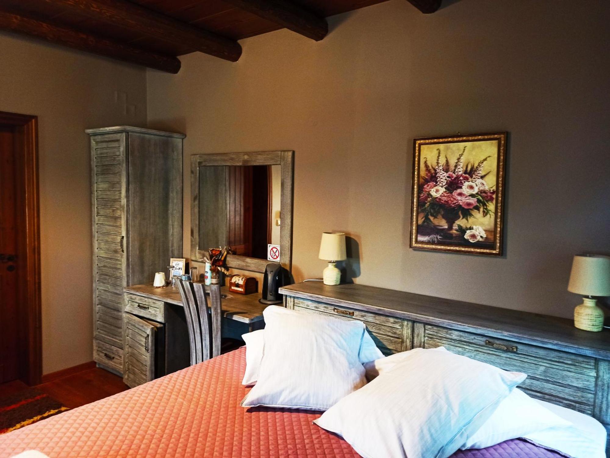 Foris House Hotel Víkos Quarto foto